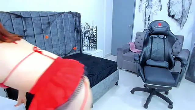 kate cortes online show from October 31, 2025, 12:28 pm