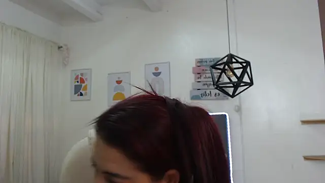 rosse m online show from November 26, 2025, 1:34 pm