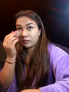 Scarlett fox   online show from October 26, 2025, 3:01 am