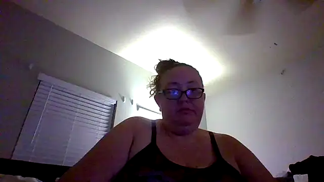 Snapshot of SexyFunSummer chatting on October 9, 2025, 1:58 am SexyFunSummer online show from October 9, 2025, 1:58 am