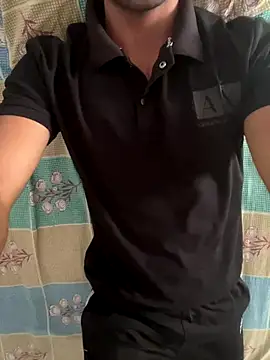 OooYessboyy online show from October 5, 2025, 12:03 pm