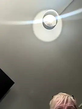 Playful MILF Demi online show from October 16, 2025, 11:33 am