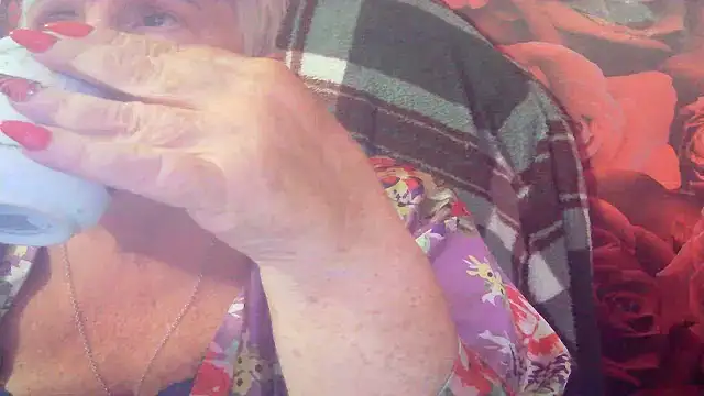 Playful MILF Demi online show from June 15, 2026, 8:05 am