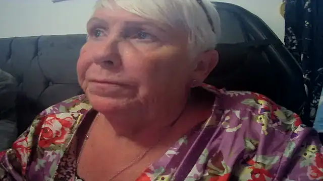 Snapshot of Playful_MILF_Demi chatting on July 13, 2026, 4:43 pm Playful MILF Demi online show from July 13, 2026, 4:43 pm