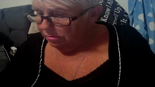 Snapshot of Playful_MILF_Demi chatting on July 18, 2026, 8:23 pm Playful MILF Demi online show from July 18, 2026, 8:23 pm