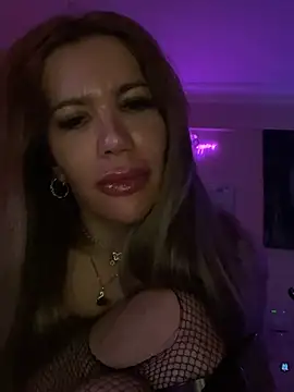 LyraEva online show from August 4, 2026, 8:06 am