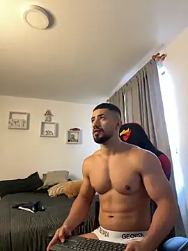 Ezzio Scolaro online show from October 17, 2025, 12:19 pm