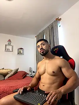 Ezzio Scolaro online show from January 9, 2026, 11:57 am