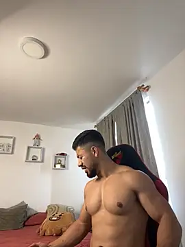 Snapshot of Ezzio_Scolaro chatting on February 21, 2026, 1:12 pm Ezzio Scolaro online show from February 21, 2026, 1:12 pm