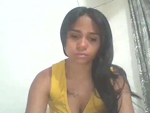 Snapshot of Valentinahot_55 chatting on October 26, 2025, 1:44 am Valentinahot 55 online show from October 26, 2025, 1:44 am