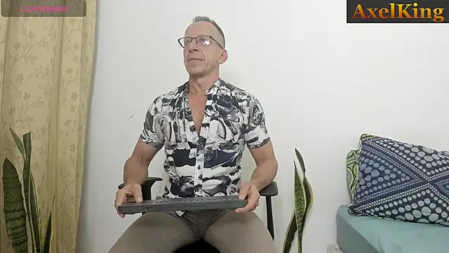  axelking  online show from July 16, 2026, 11:38 am