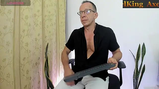  axelking  online show from July 24, 2026, 11:52 am