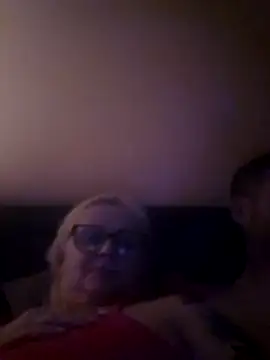 NieMaJazdyBezGwiazdy7883 online show from November 4, 2025, 5:39 am