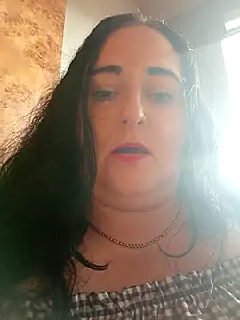 Bella 862 online show from October 18, 2025, 3:24 pm