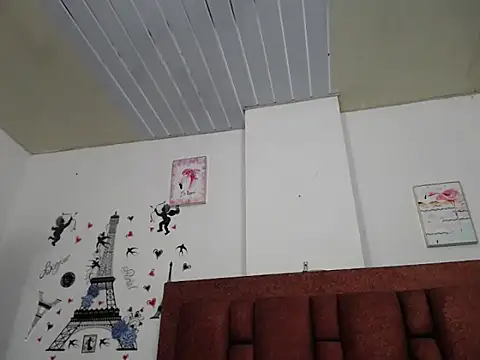 vauroraper online show from October 25, 2025, 11:32 pm