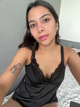 liz maciel online show from November 24, 2025, 6:07 pm