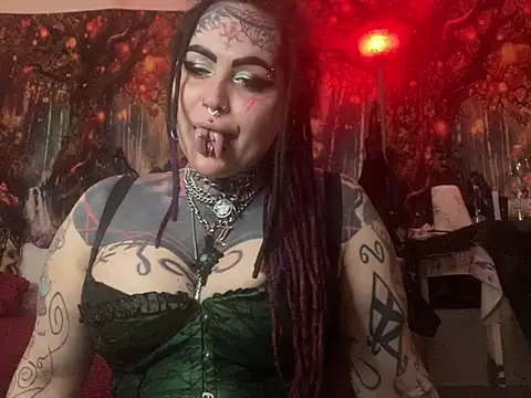 nyxvelon online show from February 13, 2026, 9:22 pm