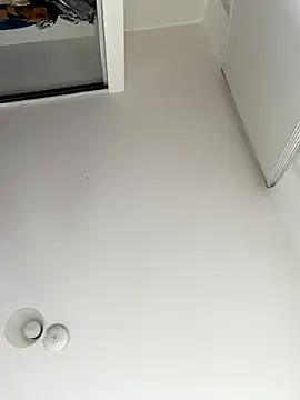 Maria-White online show from October 12, 2025, 3:33 pm