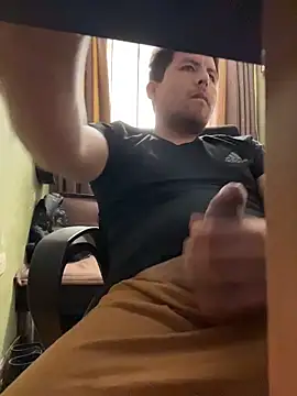 atreusfilho online show from November 15, 2025, 6:04 pm