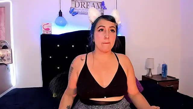 Ana  queen online show from October 6, 2025, 1:30 pm