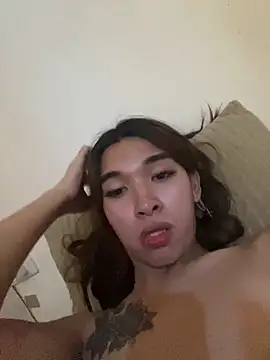 Yourdreamgoddess online show from May 7, 2026, 4:29 am
