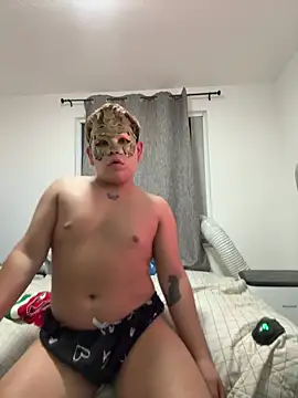 4roncito online show from October 4, 2025, 6:33 am