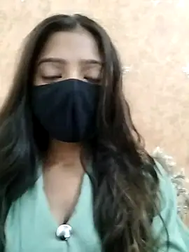 -Aarohi   online show from October 4, 2025, 6:11 am