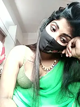 Queen-Any online show from February 2, 2026, 9:41 am