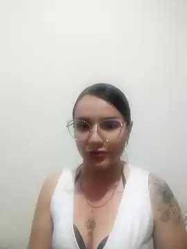 Gardeniia hot online show from October 4, 2025, 7:28 am