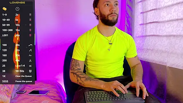 angel kyrozz online show from July 18, 2026, 7:06 pm