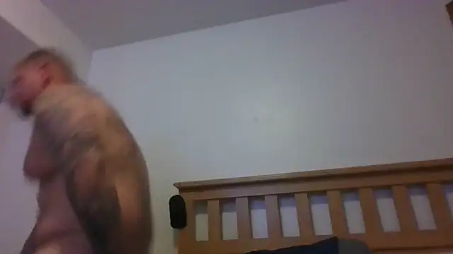 Bighen511xh online show from October 31, 2025, 1:17 am