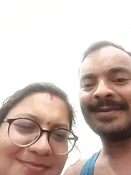 Snapshot of Couple_hardfucking chatting on October 20, 2025, 1:22 pm Couple hardfucking online show from October 20, 2025, 1:22 pm