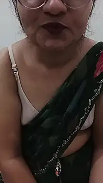 Snapshot of Couple_hardfucking chatting on November 30, 2025, 6:50 am Couple hardfucking online show from November 30, 2025, 6:50 am