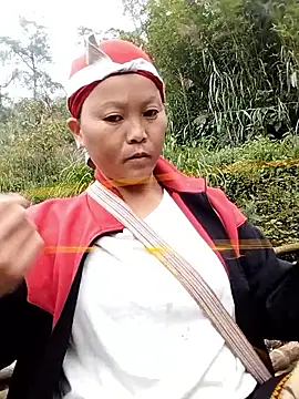 sumaybae online show from October 26, 2025, 9:15 am