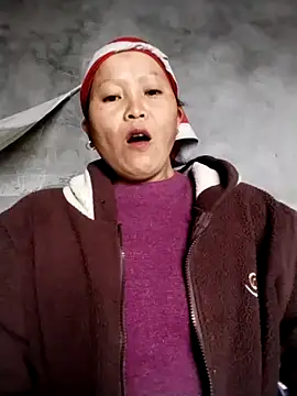 sumaybae online show from November 18, 2025, 4:50 am