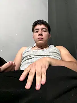 Snapshot of Alejandro26271 chatting on October 9, 2025, 8:01 am Alejandro26271 online show from October 9, 2025, 8:01 am