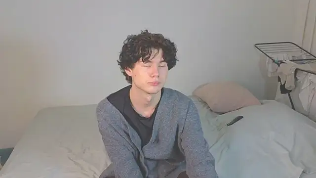 Cute Mike online show from February 5, 2026, 9:36 am