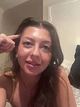 Snapshot of LuluMaexox chatting on October 5, 2025, 11:02 pm LuluMaexox online show from October 5, 2025, 11:02 pm