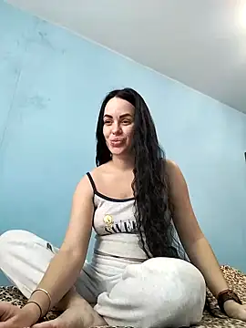 Stefaniyaxq online show from November 5, 2025, 9:20 am