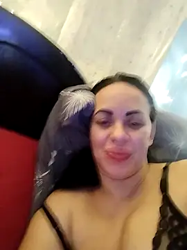 Stefaniyaxq online show from November 14, 2025, 11:02 pm