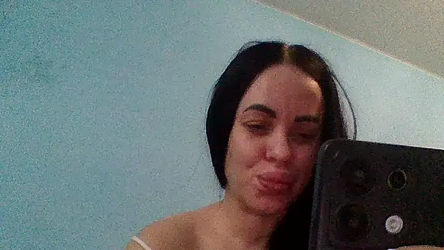 Stefaniyaxq online show from December 18, 2025, 10:21 am