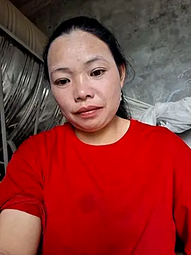 miomio-12 online show from October 14, 2025, 4:57 am