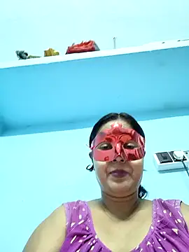 misti02 online show from October 4, 2025, 6:06 pm