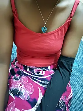 Snapshot of Chennai-couples chatting on October 26, 2025, 7:36 am Chennai-couples online show from October 26, 2025, 7:36 am