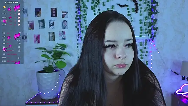 Snapshot of JeeringTickler chatting on October 25, 2025, 5:08 pm JeeringTickler online show from October 25, 2025, 5:08 pm