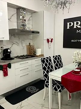 evedanger online show from December 2, 2025, 10:27 pm