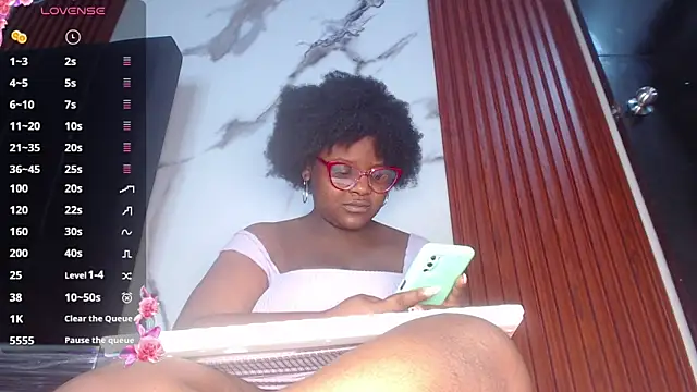 Kim Browns online show from May 26, 2026, 2:29 am