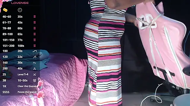 Kim Browns online show from June 17, 2026, 2:03 am