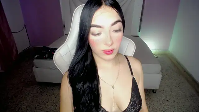 cielooo  online show from November 4, 2025, 8:30 pm