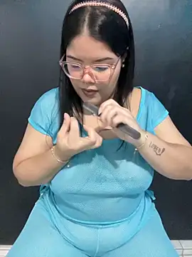 Snapshot of GabrielleMarsh1 chatting on October 22, 2025, 2:23 am GabrielleMarsh1 online show from October 22, 2025, 2:23 am